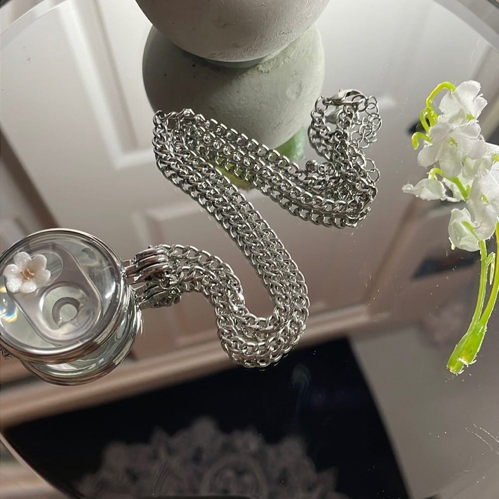 Glass Display Locket